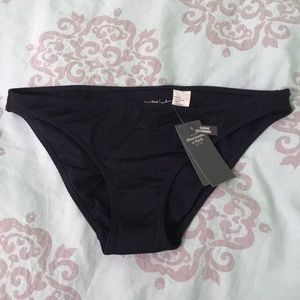 Abercrombie bikini bottoms! Navy blue✨ size small!